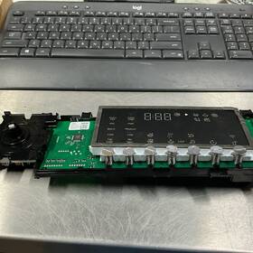 1405450100 Bloomberg Ui Control Board Clip Broken P#