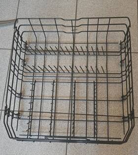 Dwhd440mfm Bosch Thermador Dishwasher Lower Rack Bottom