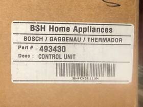 493430 Bosch Thermador Control Unit Board Pcb Nib