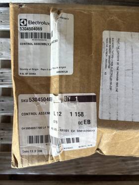 5304504069 Electrolux Control Assembly Stainless 5304504069. New In Original Box