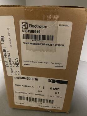5304509619 Electrolux Pump Assembly Drain