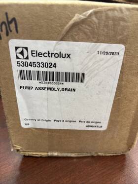 5304533024 Electrolux Pump Assembly Drain