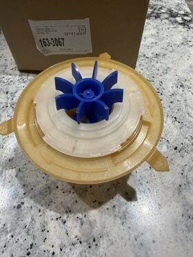 163-3067 Fisher & Paykel And Dishwasher Motor Pump Plastic Beige Blue White Gray