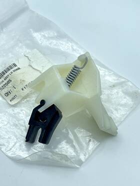 522585 Fisher & Paykel And Dishwasher Latch Assy #522585 Brand New Oem