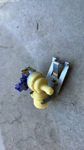K-79352 Ge Appliance Water Inlet Valve 13.5vdc 9.8w For Dishwasher
