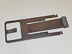 Wd13x0018 Ge Profile Dishwasher Door Latch Retainer - Used