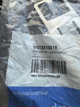 Wd13x10018 Ge New Oem Genuine Dishwasher Keeper Latch Assembly 1088539 Ah958992