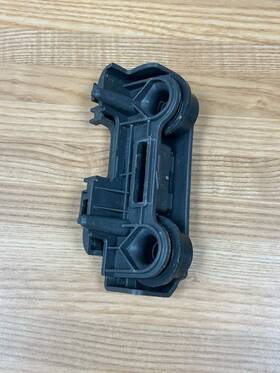 Wg04a02174 Ge Dishwasher Lower Rack Left Roller Carrier