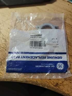 Wd12x22852 General Electric Ge Hub Spray Arm Oem