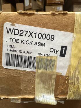 Wd27x10009 General Electric Genuine Oem Dishwasher Toe Kick Assembly - Black