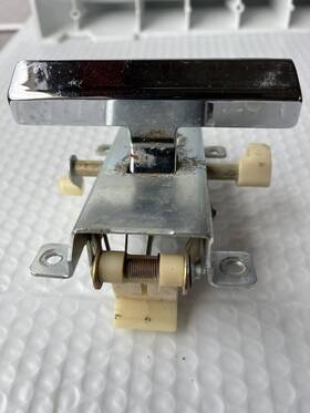 81305 Kitchenaid Antique Kitchen Aid Hobart Dishwasher Door Latch Assembly With Chrome Handle