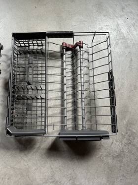 W11690882 Kitchenaid Dishwasher Rack Assembly Item # 4982817