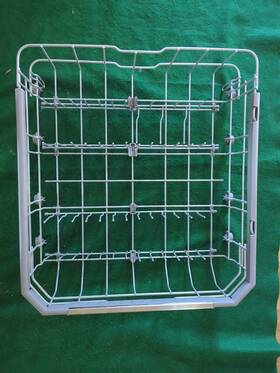 Ahb73249103 Lg Lower Dishrack Assm. Used Good Condition