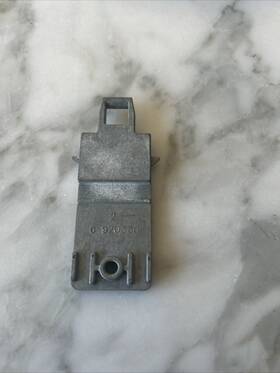 6-920330 Maytag 6920330 Original Dishwasher Door Strike