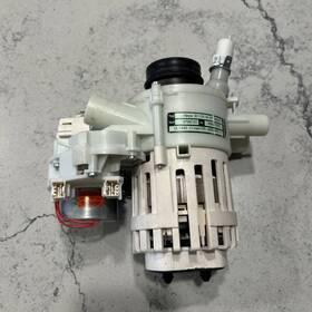 09041570 Miele Dishwasher Circulation Pump From G6565