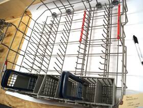 Dw80k505us Samsung Lower Basket Untensil Baskets W Wheels No Rust Gray Atc2