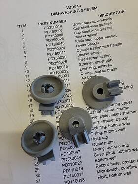 Pd350020 Viking Quantity 4 Basket Wheel For Lower Rack Used Good Shape