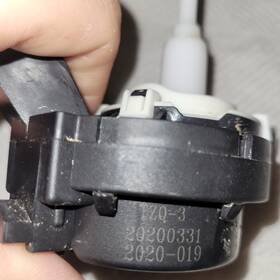 W11036717 Whirlpool Dishwasher Diverter Motor Used Working Part