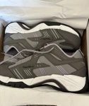 Nautilus Footwear Eh Industrial Ergonomics Safetywork Shoe Women Size 9. Fixed Price $45.00.
