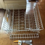 Miele Top Middle/ Basket. Fixed Price $218.00.
