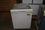 Hotpoint HDF310PGRWW 24" White Full Console Dishwasher Nob #137339. Fixed Price $299.00.